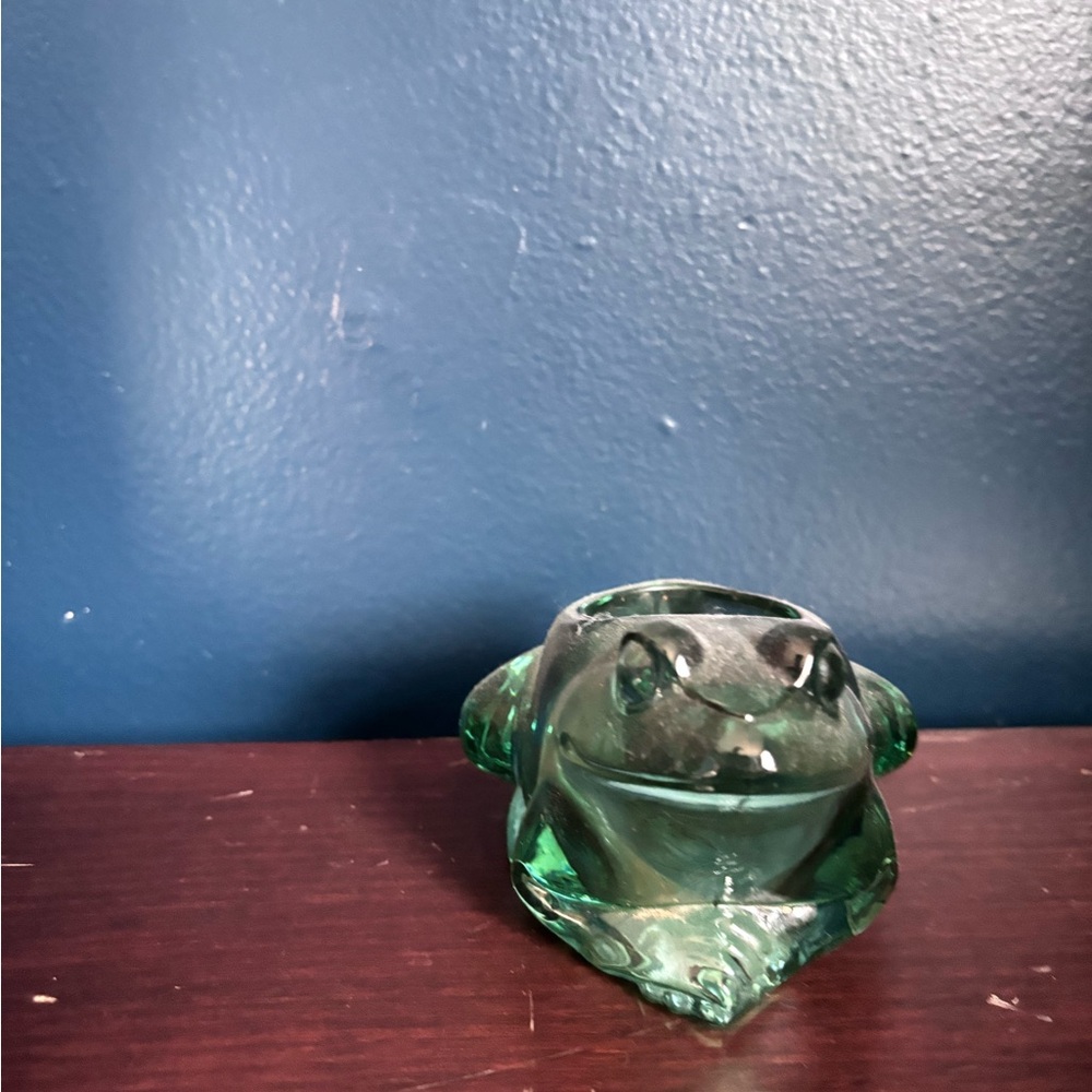 Green Glass Frog Figurine
